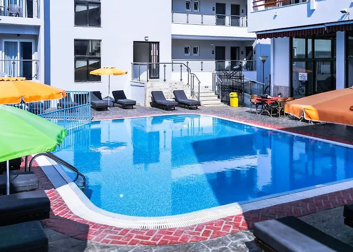 Poseidon Deluxe Appartement *