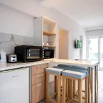 Poseidon Deluxe Apartman Kosz