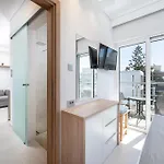 Poseidon Deluxe Apartment *