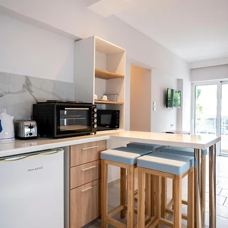 Poseidon Deluxe Apartamento Cos