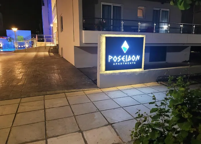 Poseidon Deluxe Apartman *